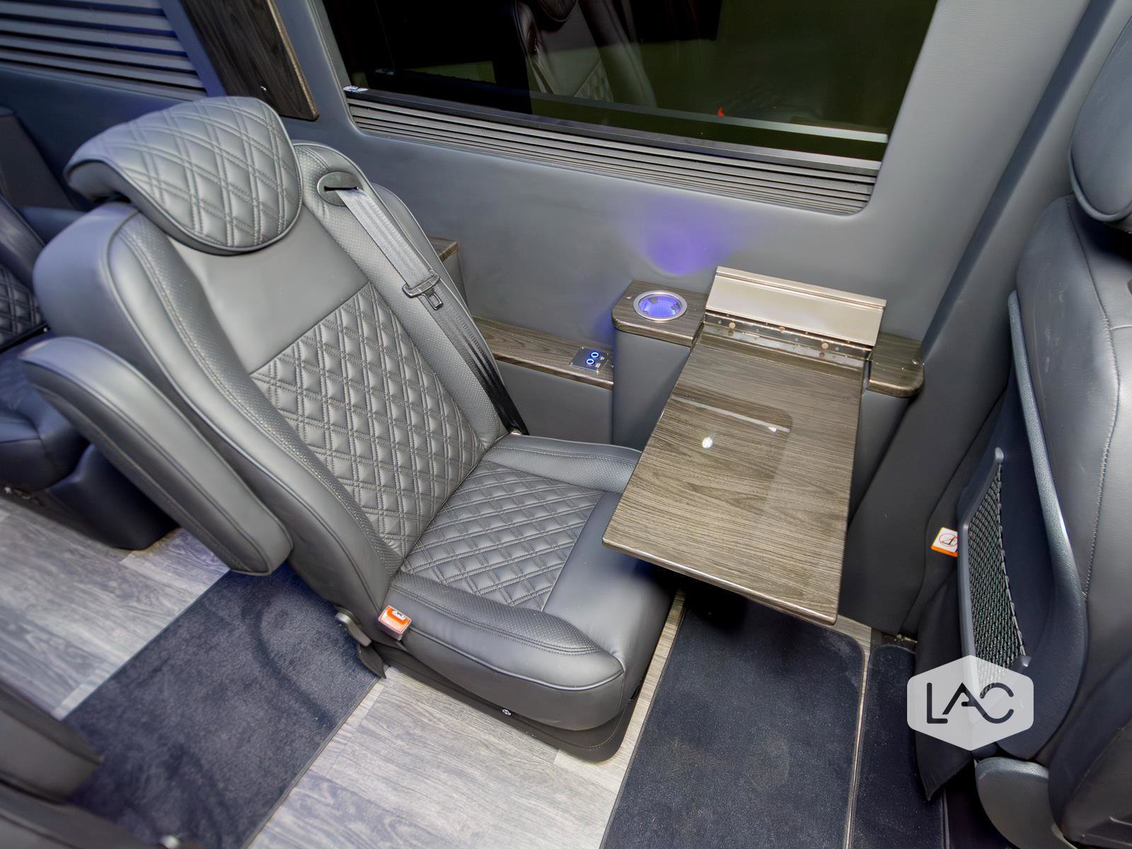 Used 2025 Mercedes-Benz Sprinter 3500 image 36