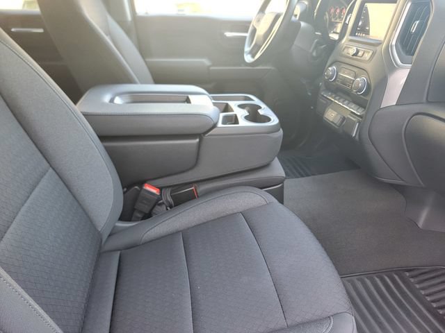 Used 2024 Chevrolet Silverado 1500 Custom Trail Boss w/ Turbomax Blackout Package AWD/4WD image 20