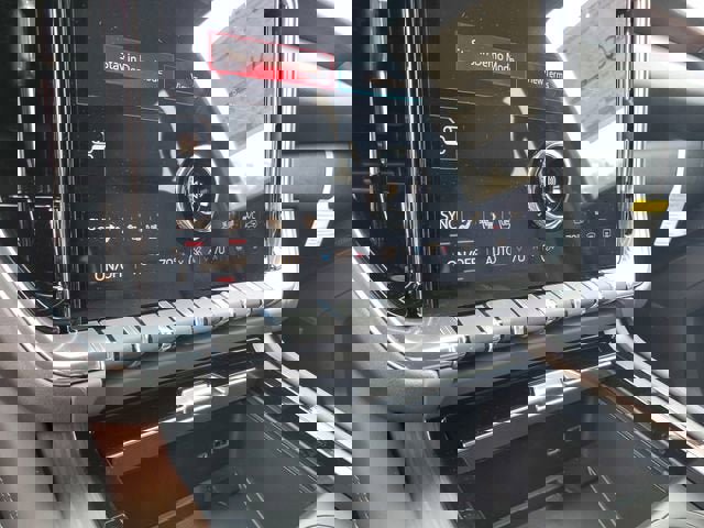 New 2026 GMC Yukon XL Denali w/ Sun & Power Step Package image 23