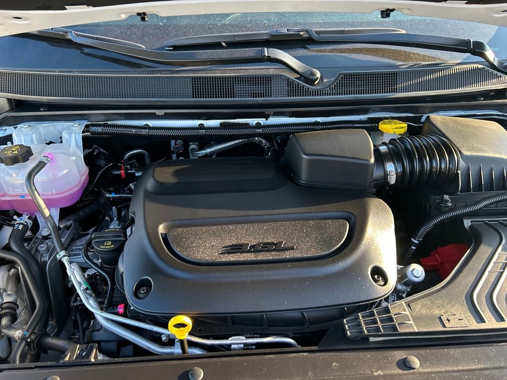 New 2026 Chrysler Pacifica Select w/ S Appearance Package image 10