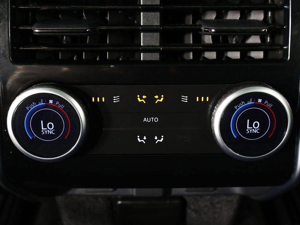 Used 2023 Land Rover Range Rover Long Wheelbase SE image 65