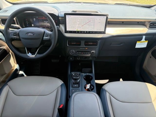New 2025 Ford Maverick Lariat image 11