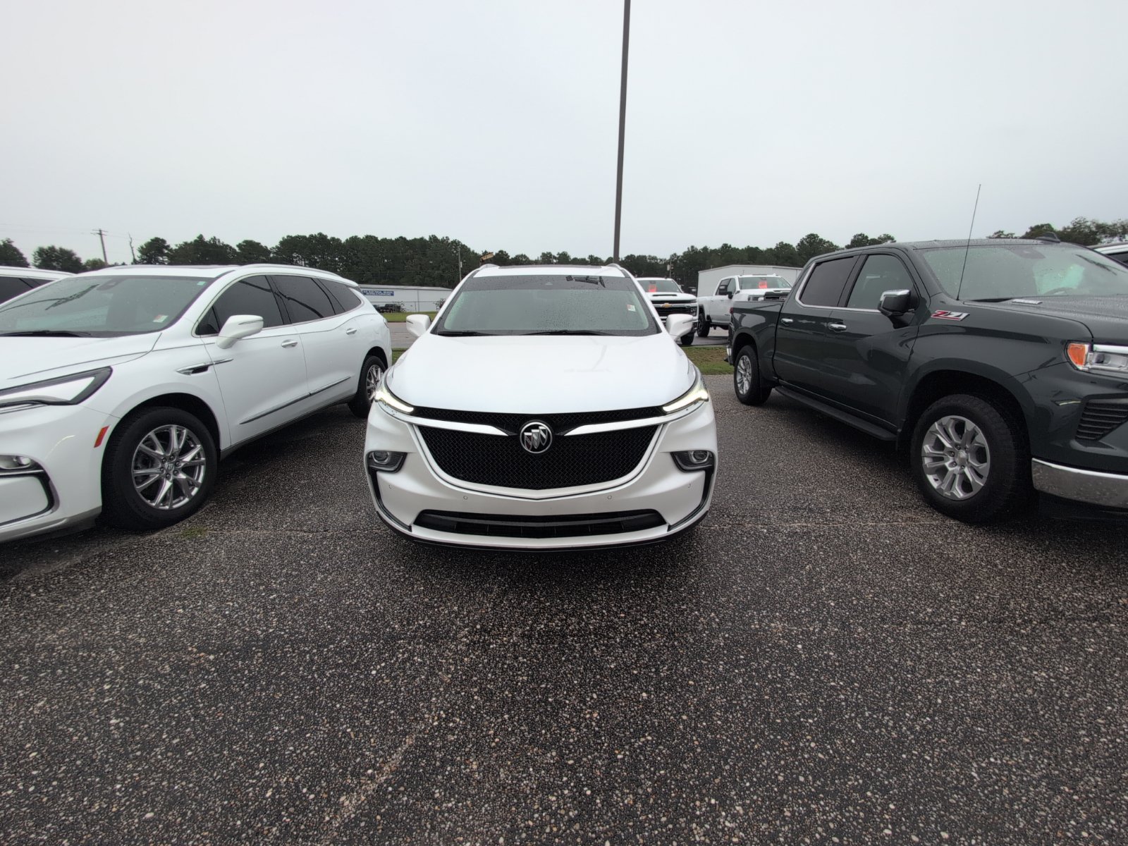Used 2022 Buick Enclave Essence w/ Experience Buick Package