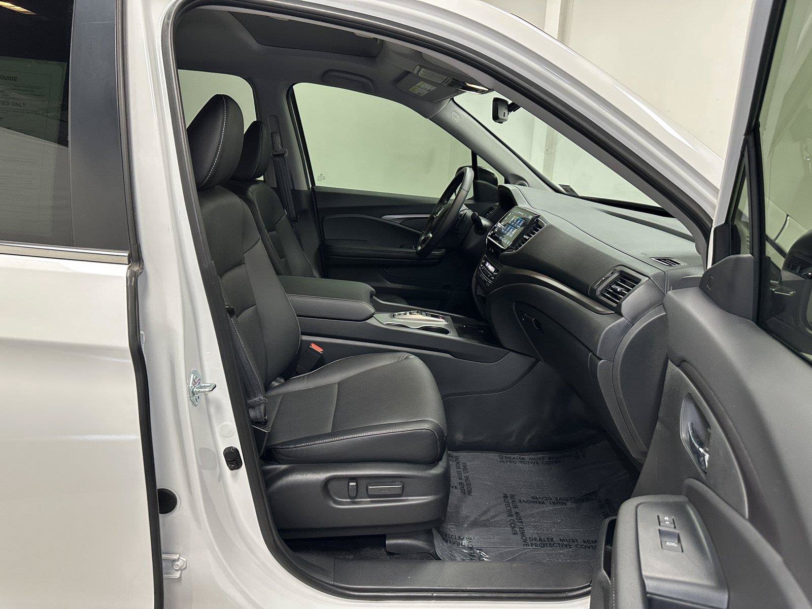 Certified 2025 Honda Ridgeline RTL+ image 39