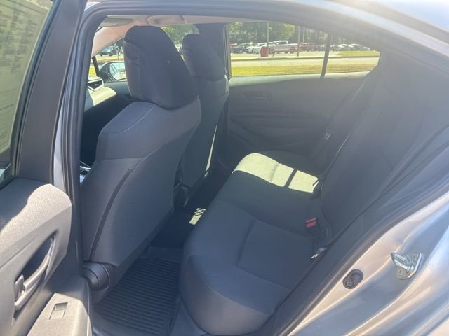 Used 2022 Toyota Corolla LE image 12