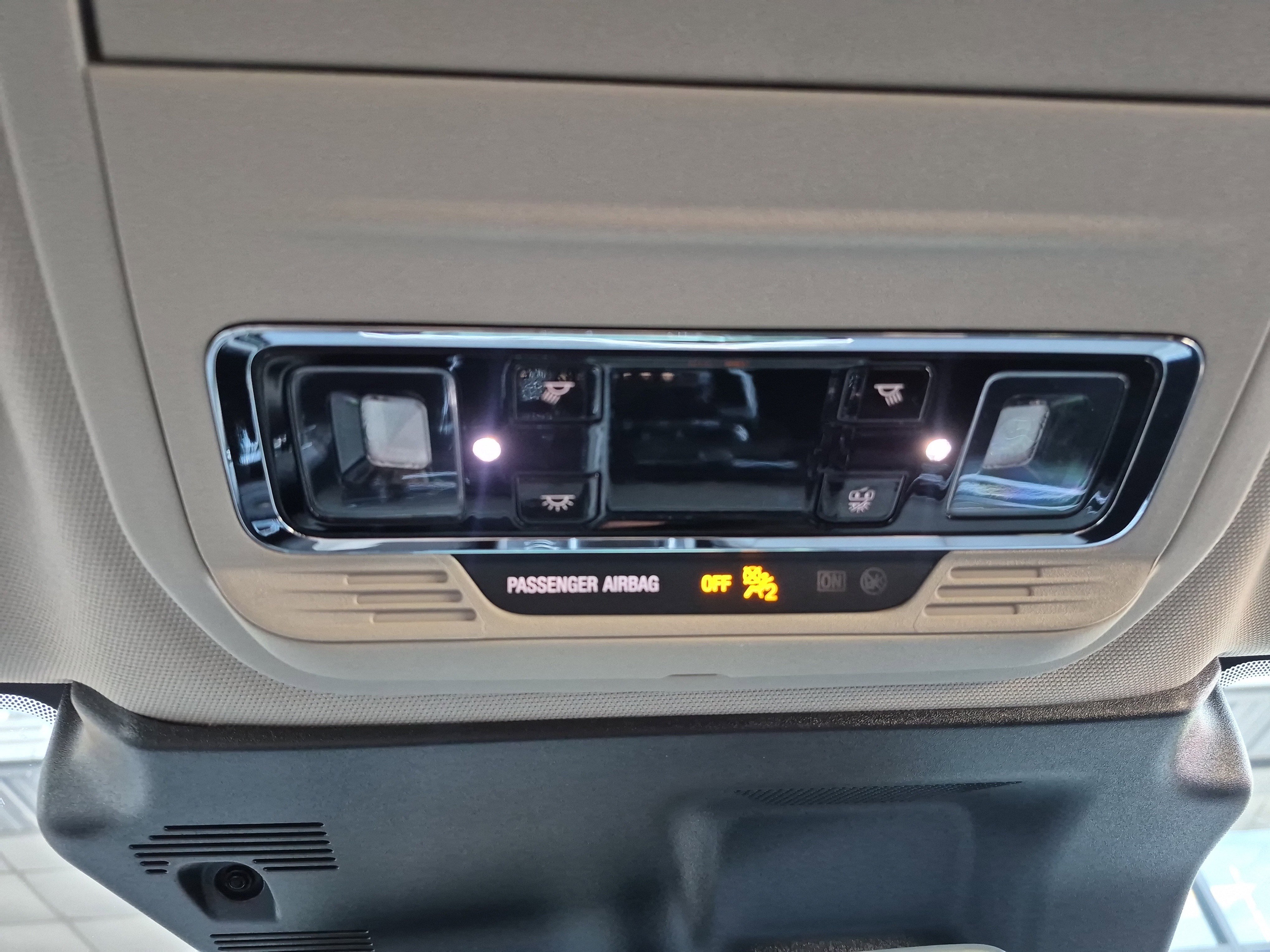 Used 2025 Lincoln Corsair Reserve w/ Towing Package image 39