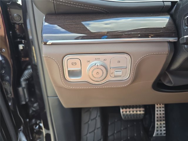 New 2026 Mercedes-Benz GLE 63 AMG S image 32