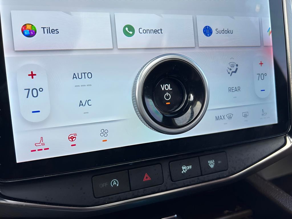 Used 2024 Ford Expedition King Ranch image 31