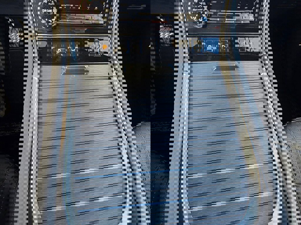 New 2026 Nissan Armada PRO-4X w/ Captain's Chari Seat Package image 23