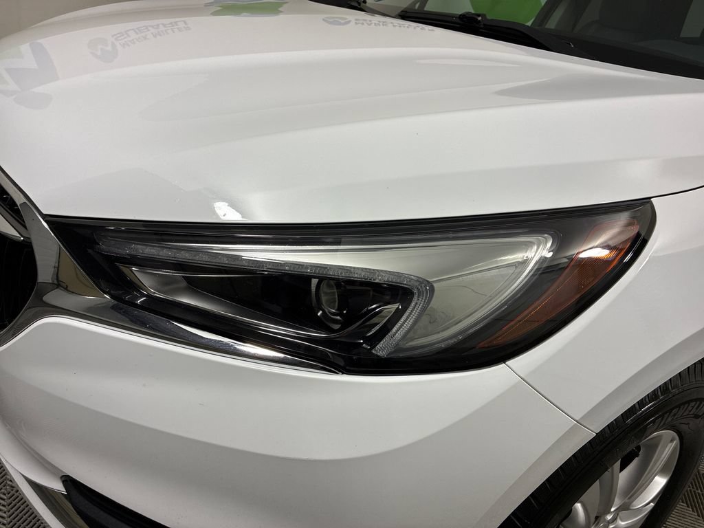 Used 2019 Buick Enclave Essence FWD image 36