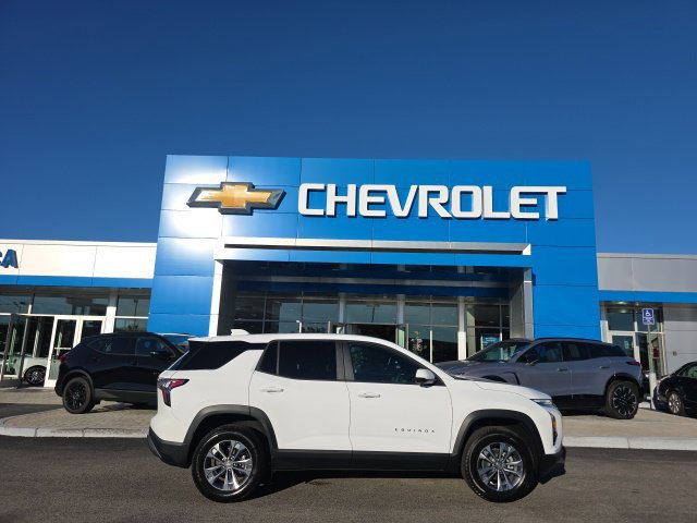 New 2027 Chevrolet Equinox LT w/ Convenience Package II AWD/4WD image 2