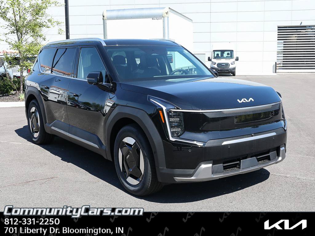 New 2026 Kia EV9 Wind AWD/4WD image 1