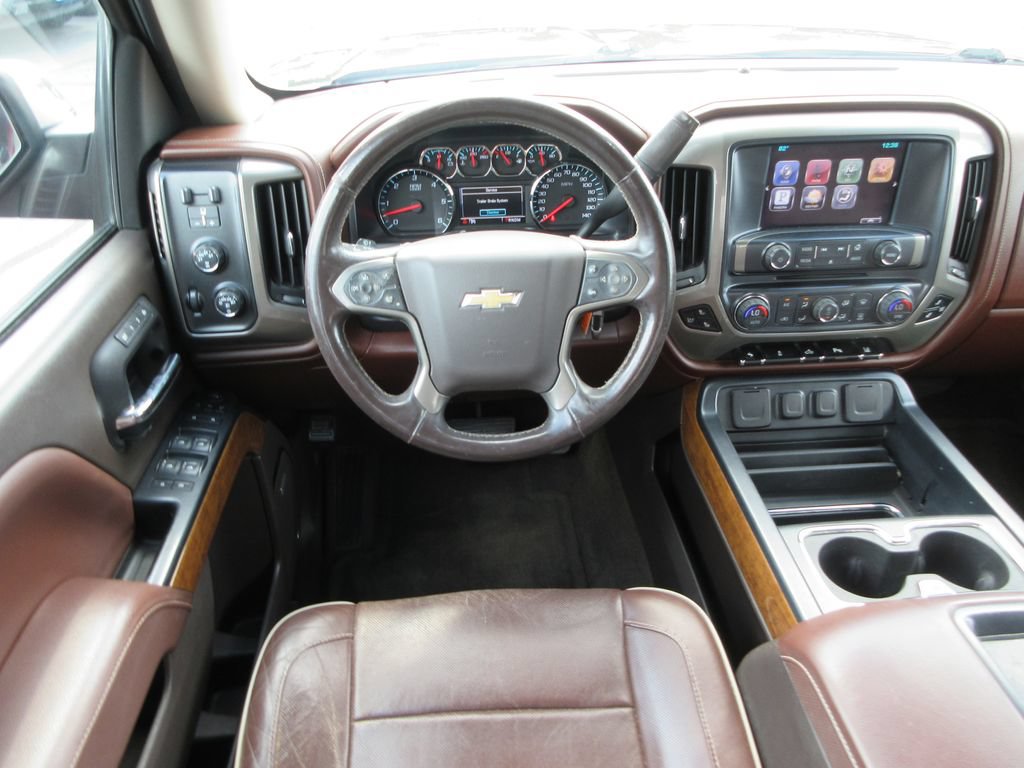 Used 2014 Chevrolet Silverado 1500 High Country w/ High Country Premium Package AWD/4WD image 7