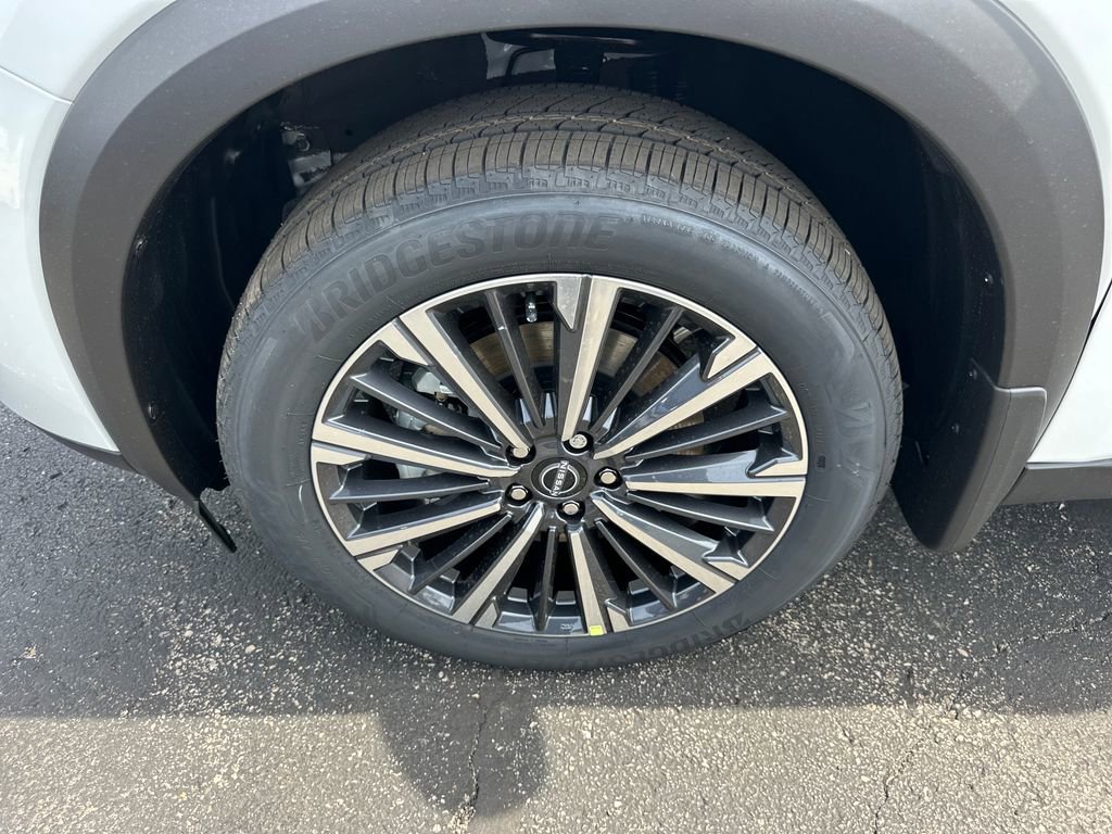 New 2026 Nissan Pathfinder Platinum AWD/4WD image 41
