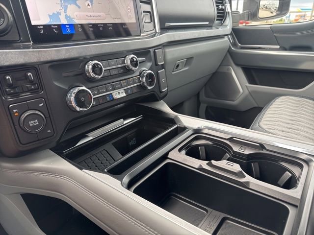 Used 2023 Ford F450 Limited w/ FX4 Off-Road Package image 32