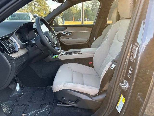 Used 2026 Volvo XC90 B6 Plus w/ Protection Package Premier image 12