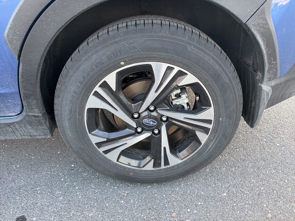 Certified 2025 Subaru Crosstrek 2.0i Premium image 12