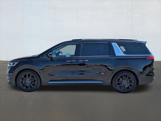 Used 2024 Kia Carnival SX Prestige image 2