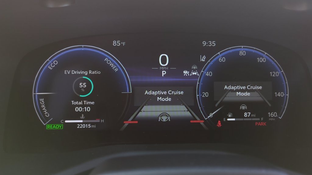 Used 2025 Toyota Camry XLE w/ Premium Plus Package FWD image 22