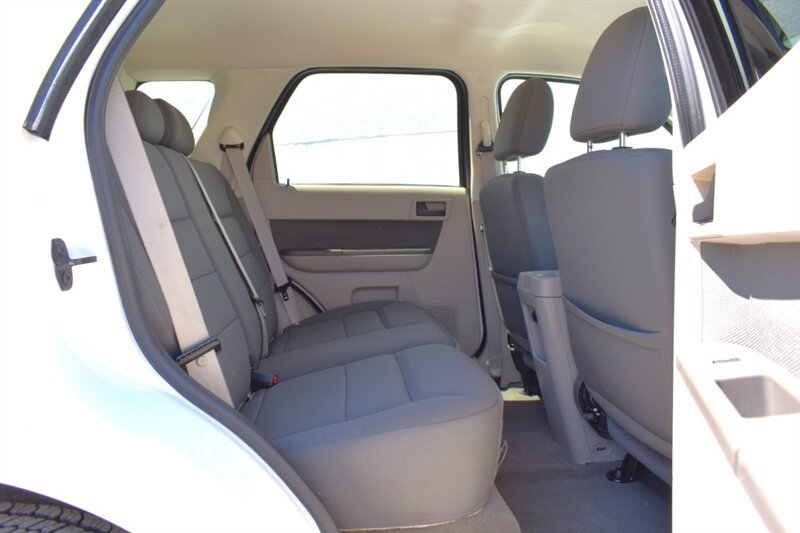 Used 2009 Ford Escape 2WD Hybrid image 24