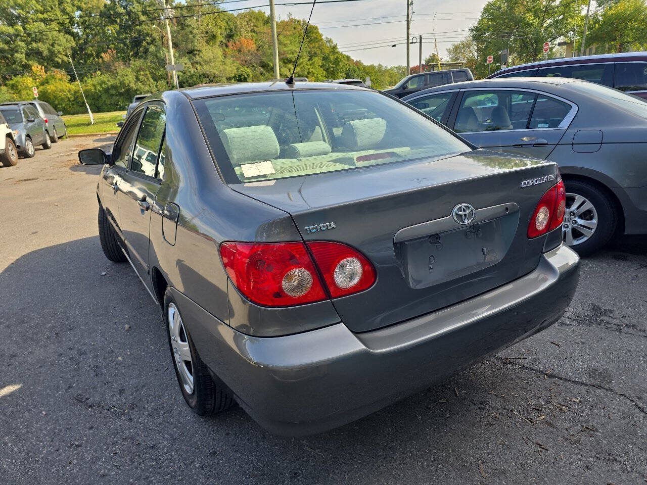 Used 2007 Toyota Corolla CE w/ Upgrade Pkg FWD image 5