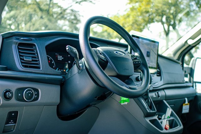 New 2024 Ford Transit 250 148 Medium Roof w/ Load Area Protection Package image 9