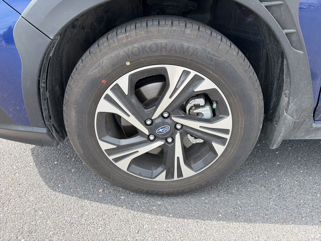 Certified 2025 Subaru Crosstrek 2.0i Premium image 13