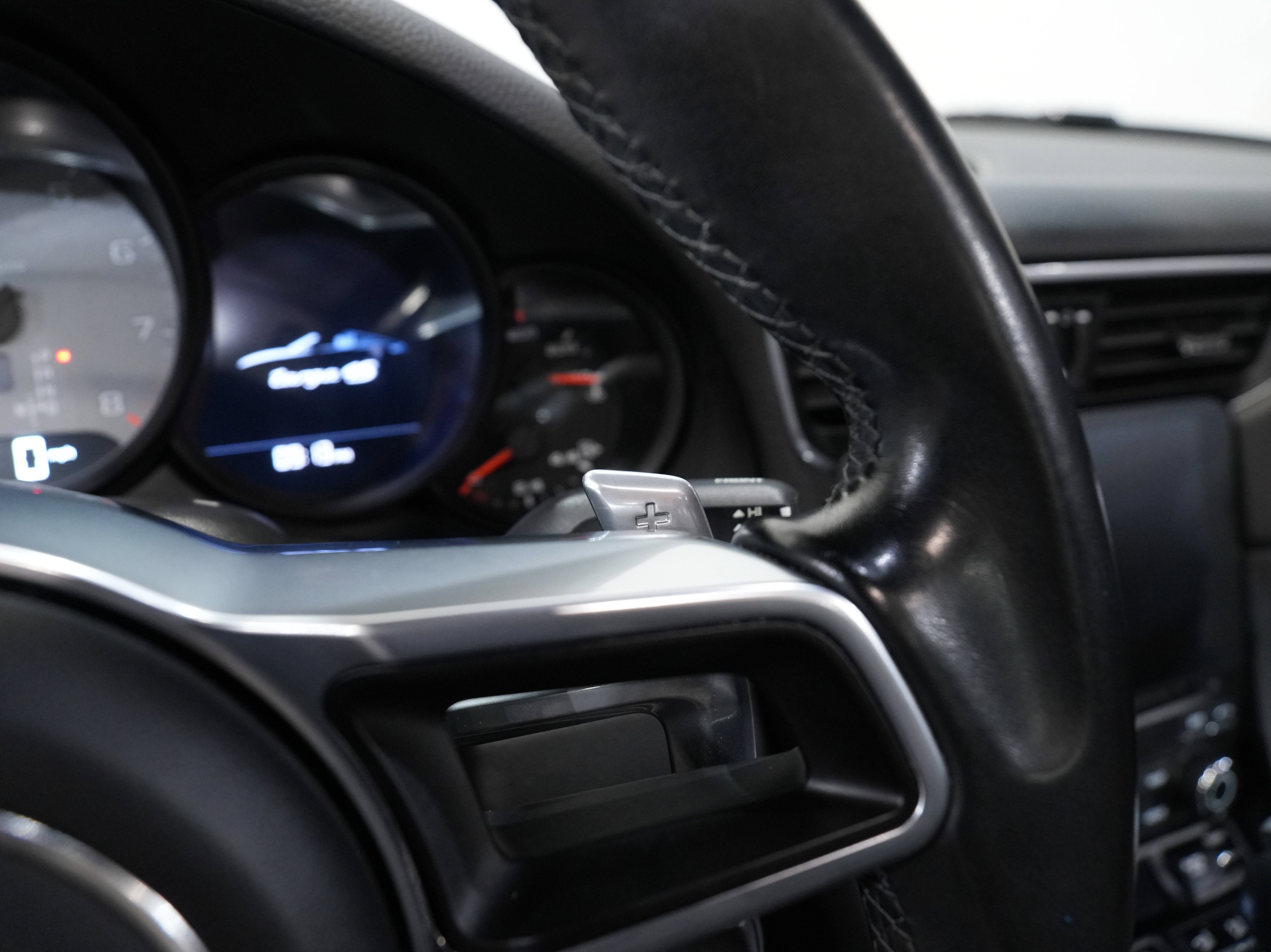 Used 2017 Porsche 911 Targa 4S image 41