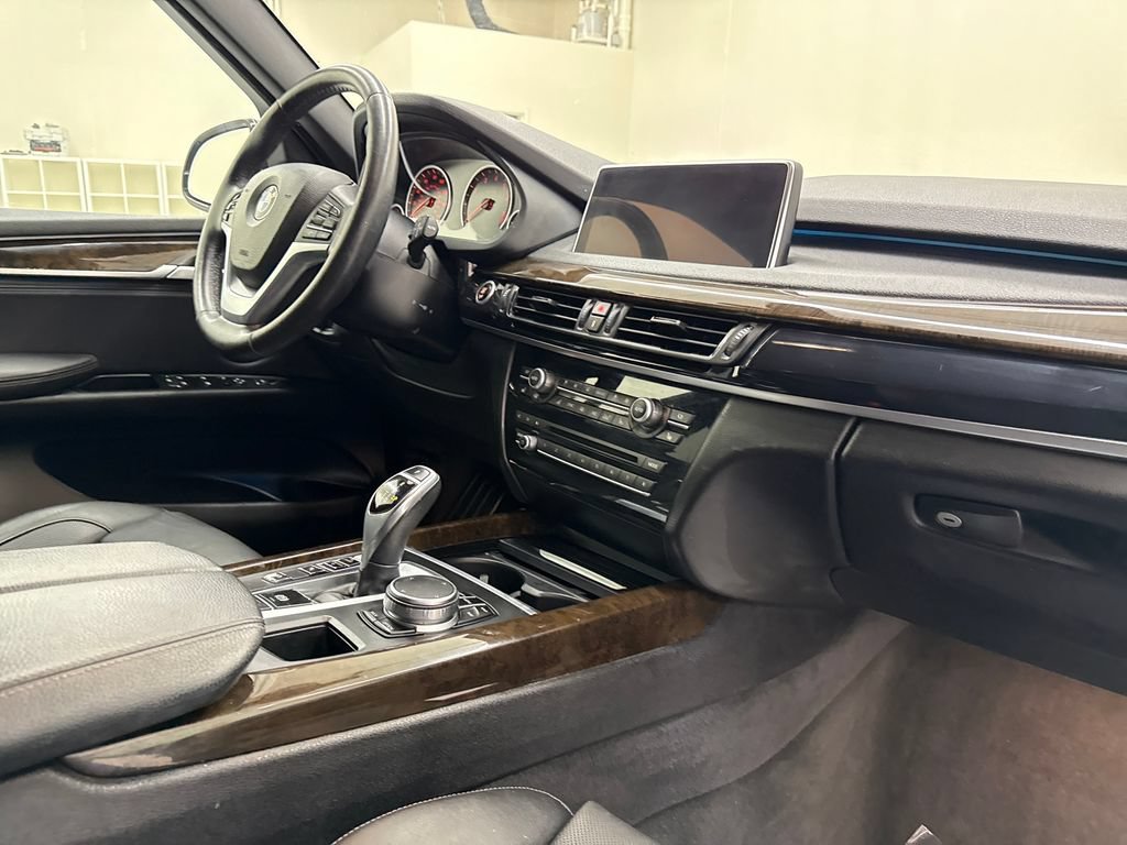 Used 2018 BMW X5 xDrive35i AWD/4WD image 30