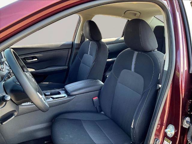 Certified 2024 Nissan Sentra SV FWD image 21