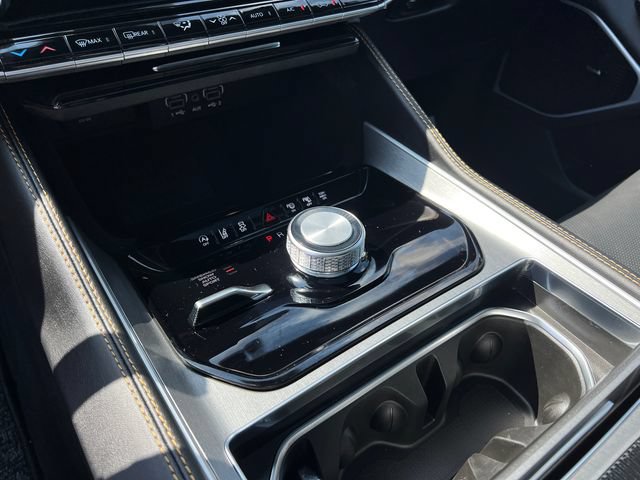 New 2026 Jeep Grand Wagoneer 4WD image 20
