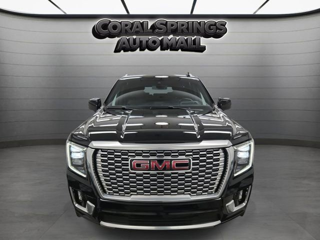 Used 2022 GMC Yukon XL Denali image 2