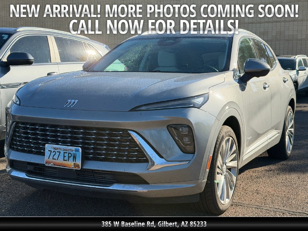 Used 2025 Buick Envision Avenir AWD/4WD image 1