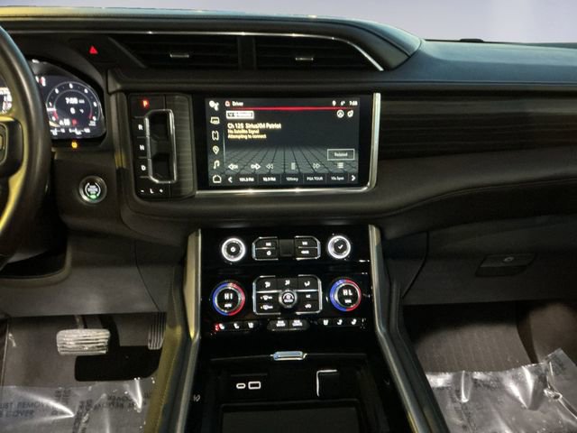 Used 2023 GMC Yukon Denali image 11