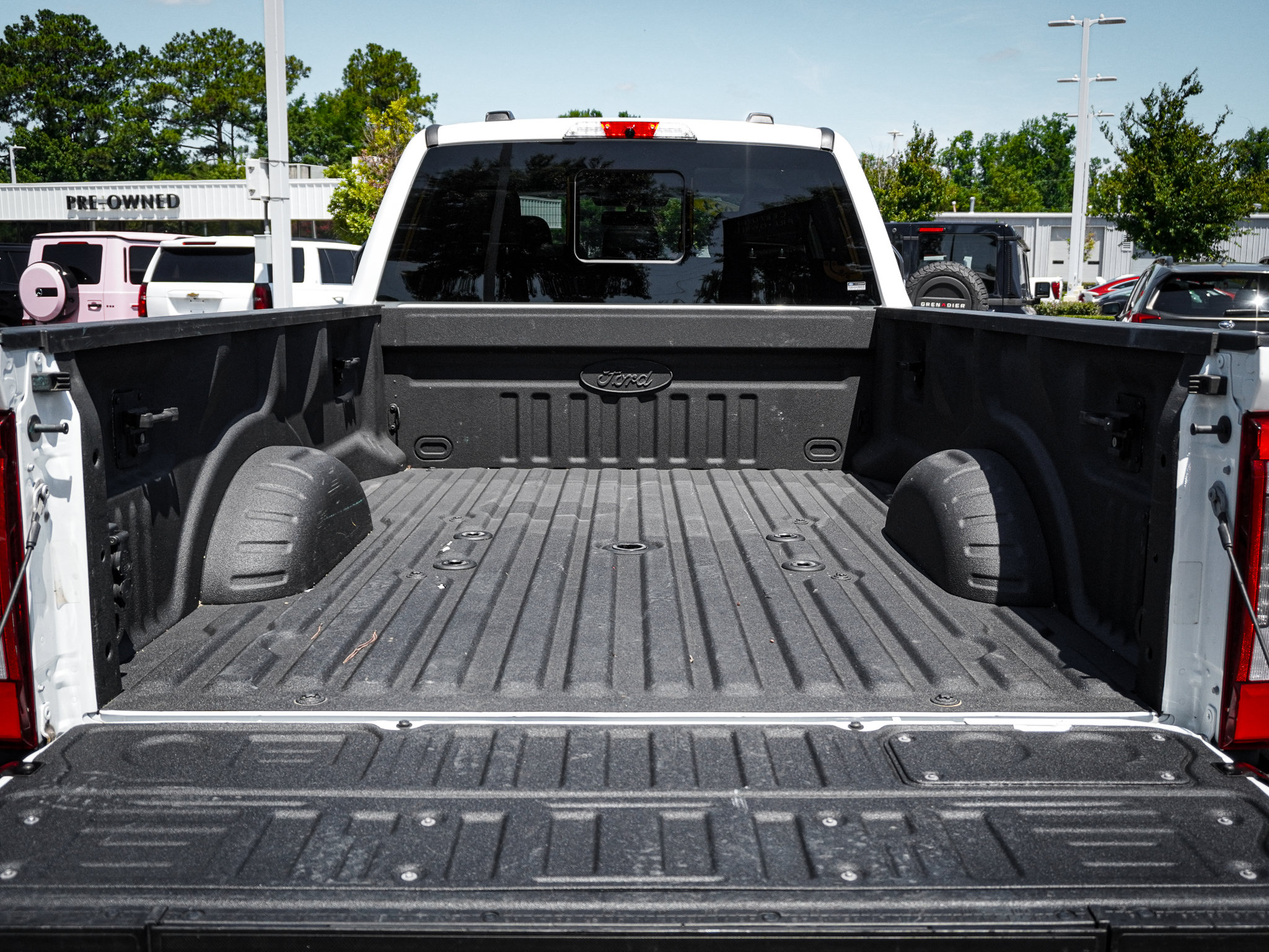 Used 2024 Ford F450 Limited w/ FX4 Off-Road Package AWD/4WD image 33
