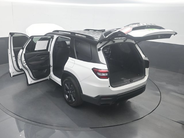 New 2026 Honda Pilot Sport image 46