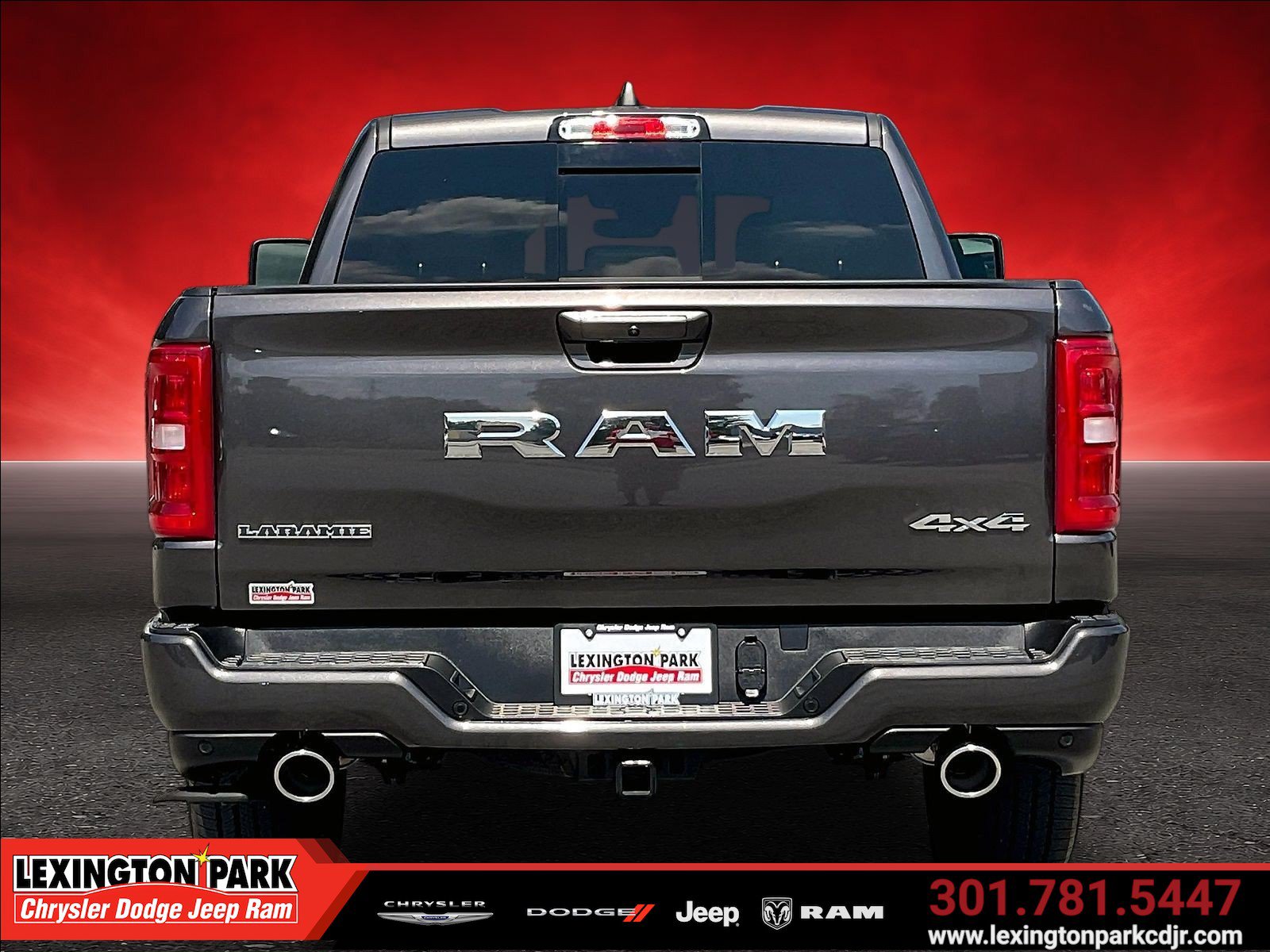 New 2026 RAM 1500 Laramie AWD/4WD image 4