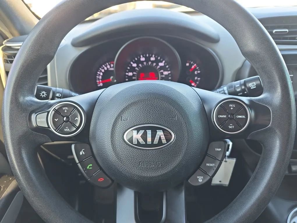 Used 2014 Kia Soul image 16