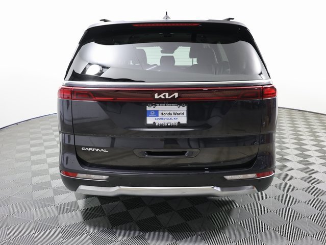 Used 2024 Kia Carnival SX image 6