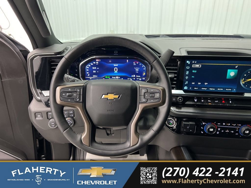 Used 2024 Chevrolet Silverado 2500 High Country w/ Technology Package AWD/4WD image 24