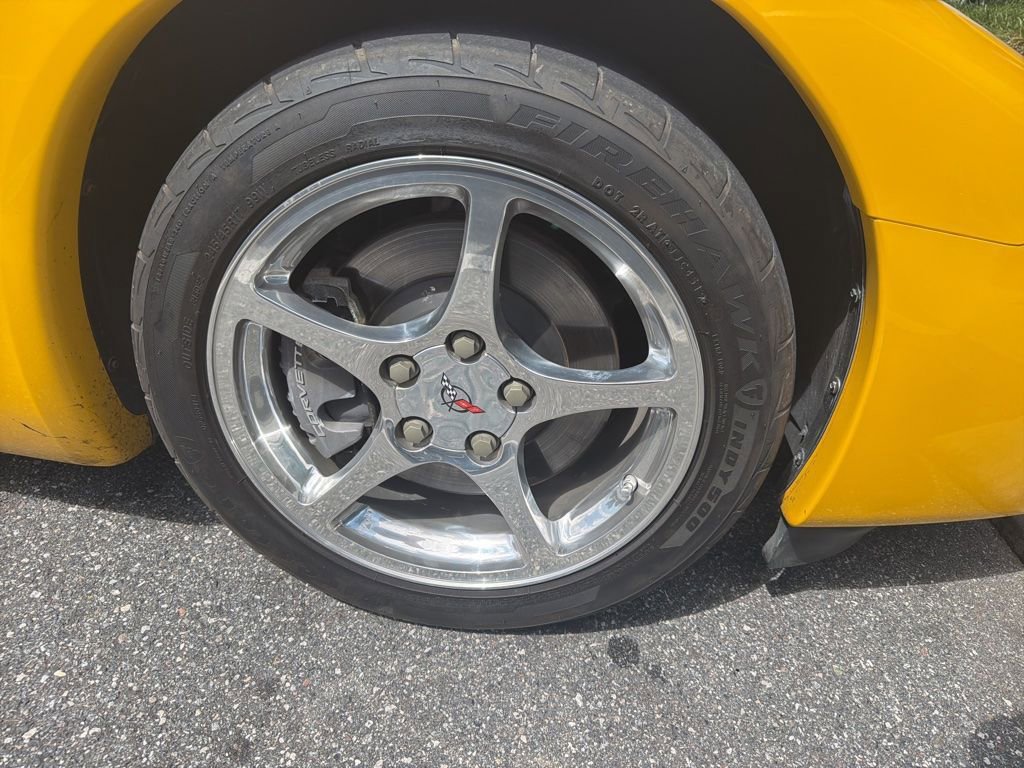 Used 2002 Chevrolet Corvette Coupe w/ Preferred Equipment Group2 image 12