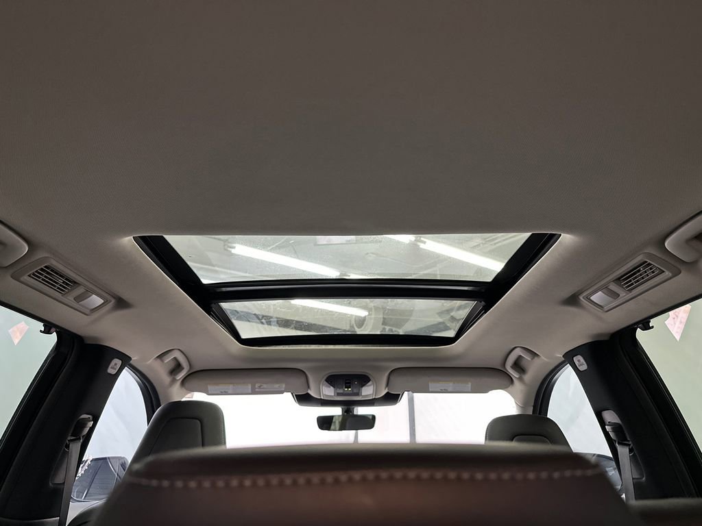 Used 2023 INFINITI QX60 Luxe w/ Cargo Package AWD/4WD image 23