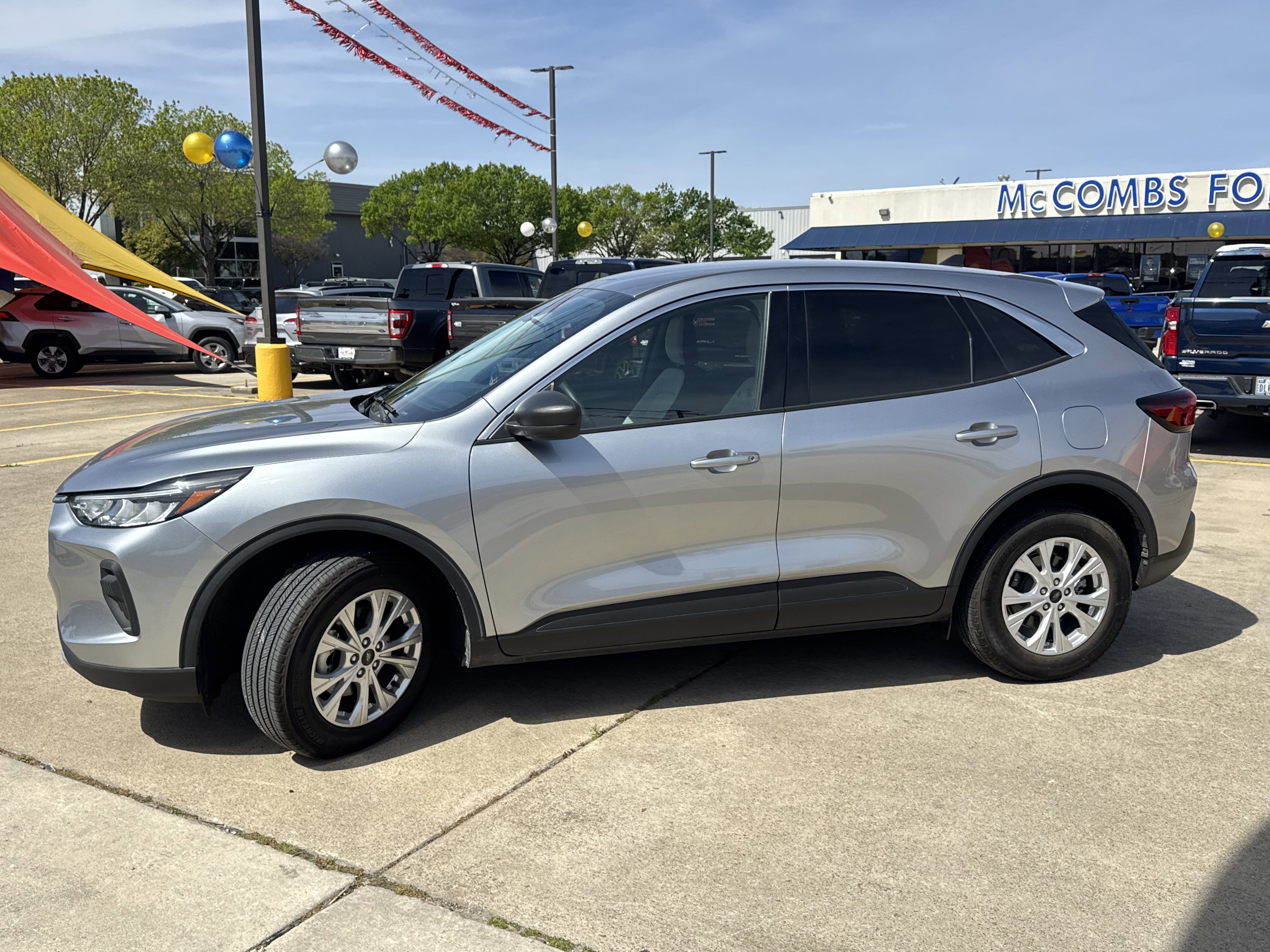 Certified 2024 Ford Escape Active w/ Tech Pack #1 image 11