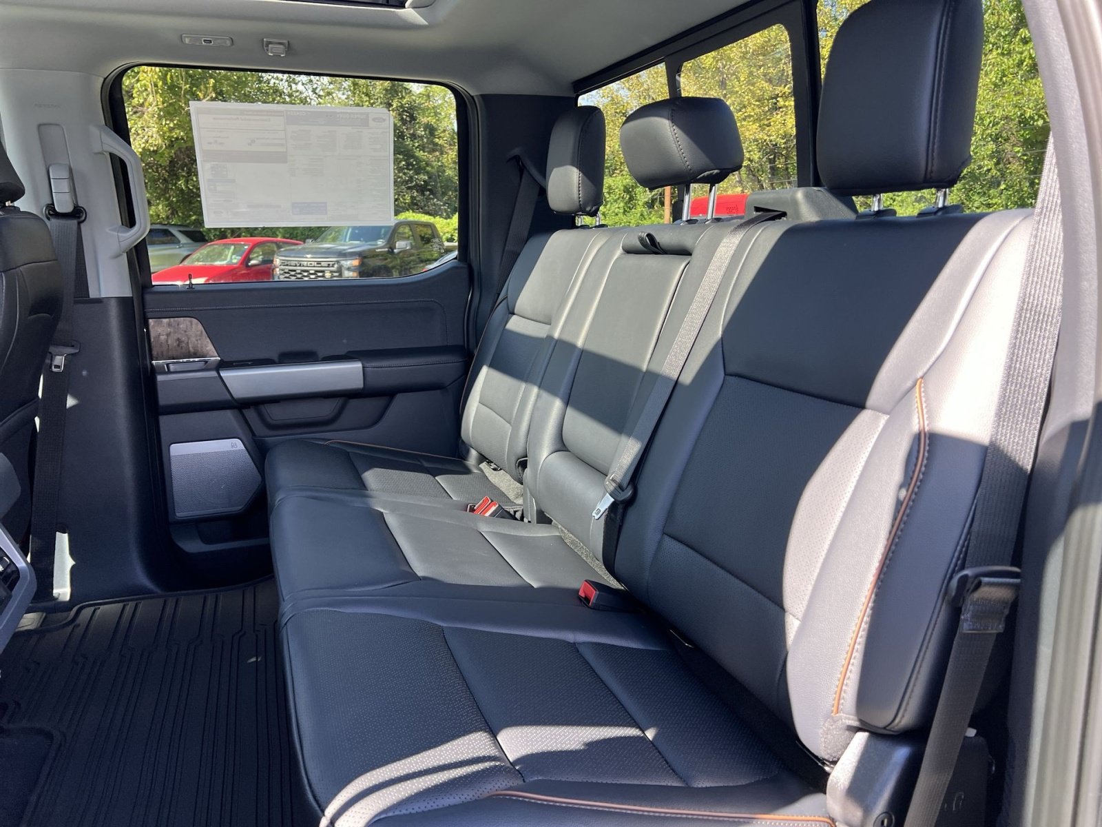 New 2027 Ford F350 Lariat w/ Tremor Off-Road Package AWD/4WD image 25