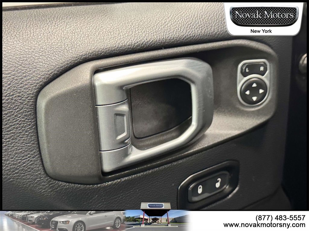 Used 2019 Jeep Wrangler Unlimited Sahara w/ Quick Order Package 24M Moab image 14