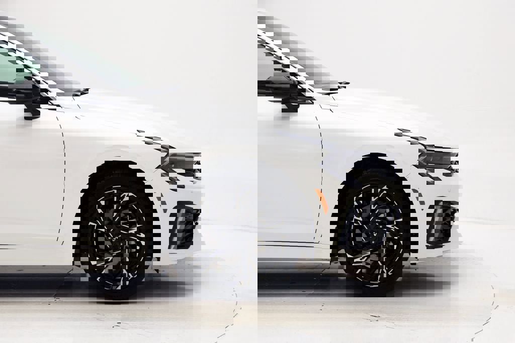 Used 2025 Kia K5 GT-Line image 4