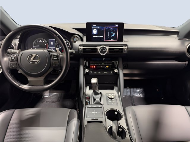 Used 2022 Lexus IS 300 RWD image 12