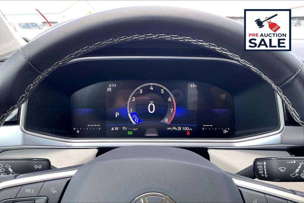 Used 2025 Volkswagen Taos SE FWD image 20
