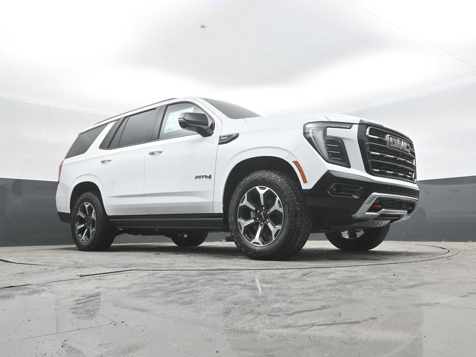 New 2026 GMC Yukon AT4 w/ AT4 Premium Plus Package AWD/4WD image 43
