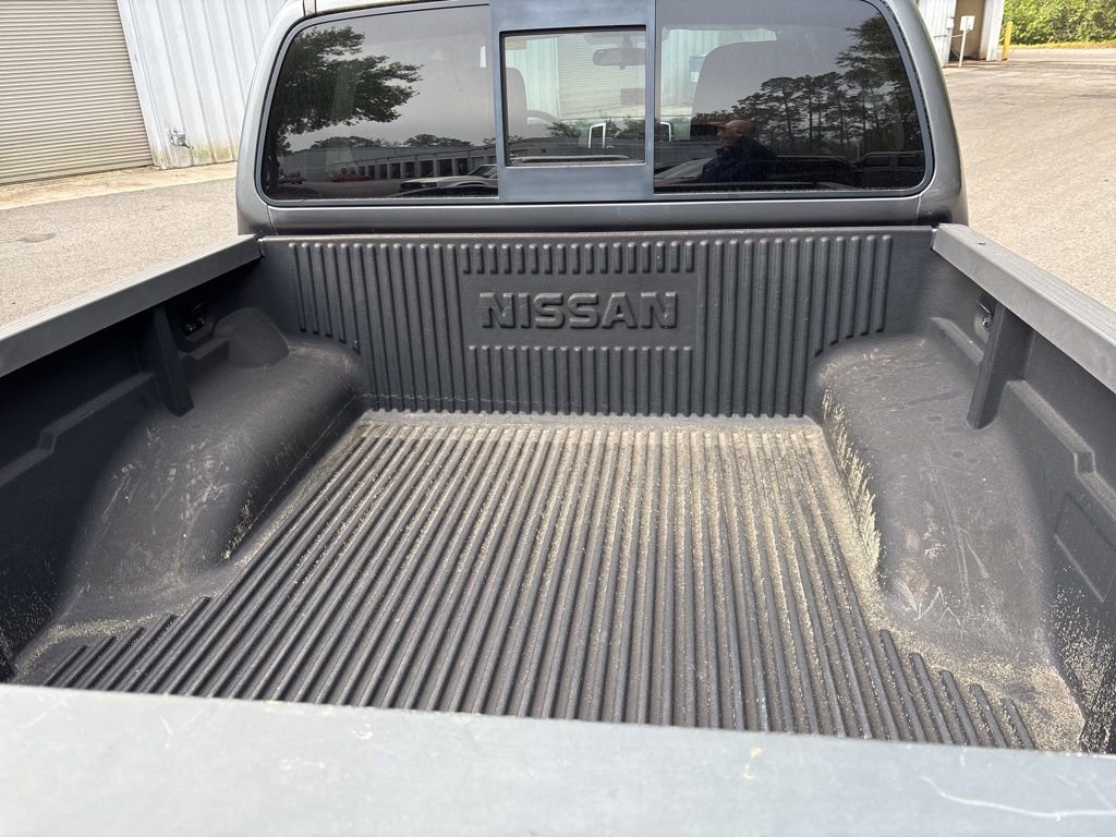 Used 2018 Nissan Frontier SV image 26
